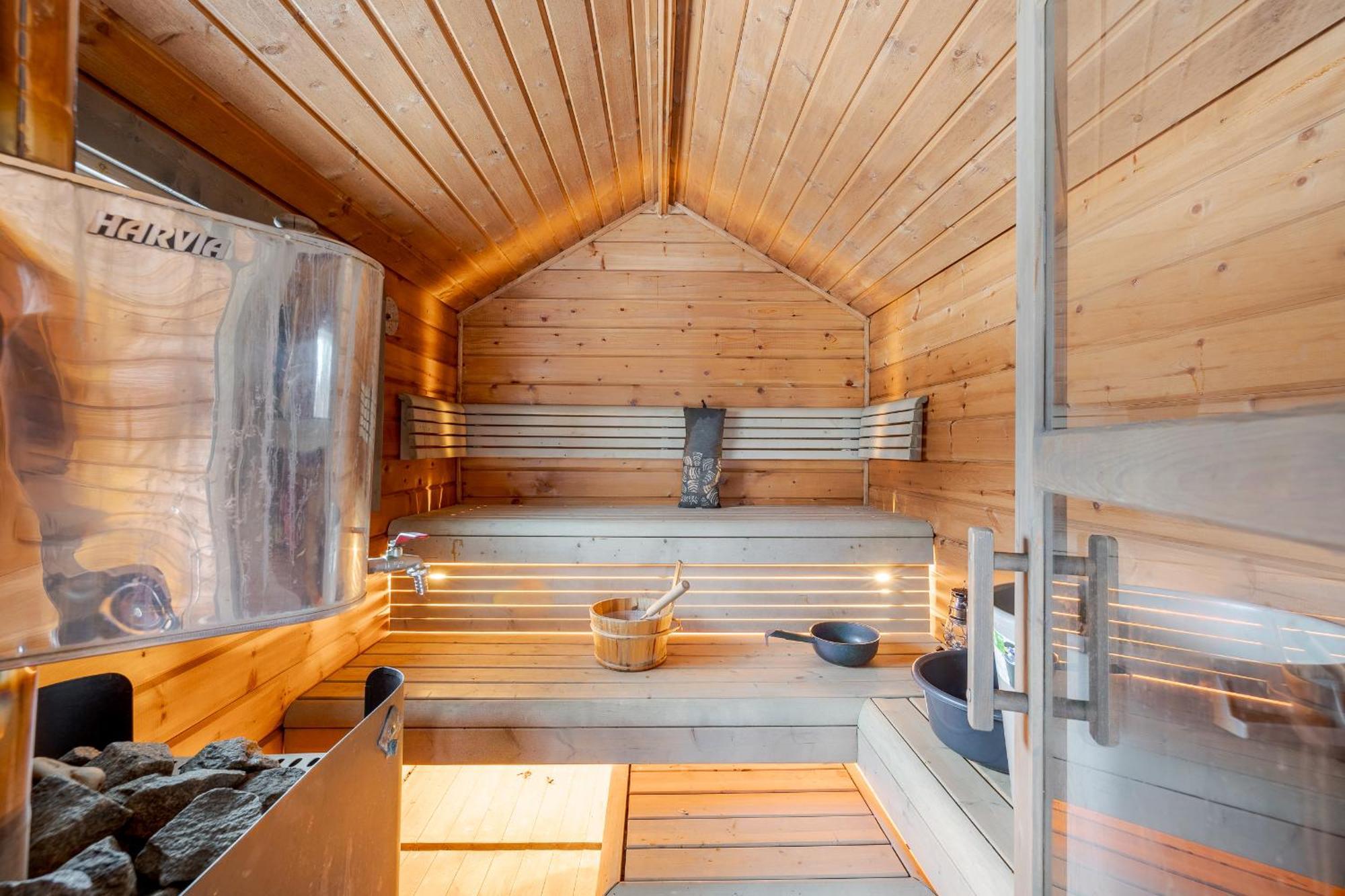 Riverside Home For Families - Beautiful House Near Santa Claus Village Rovaniemi Bagian luar foto