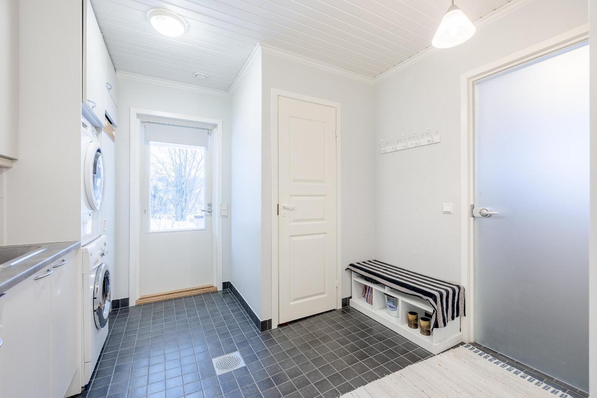 Riverside Home For Families - Beautiful House Near Santa Claus Village Rovaniemi Bagian luar foto
