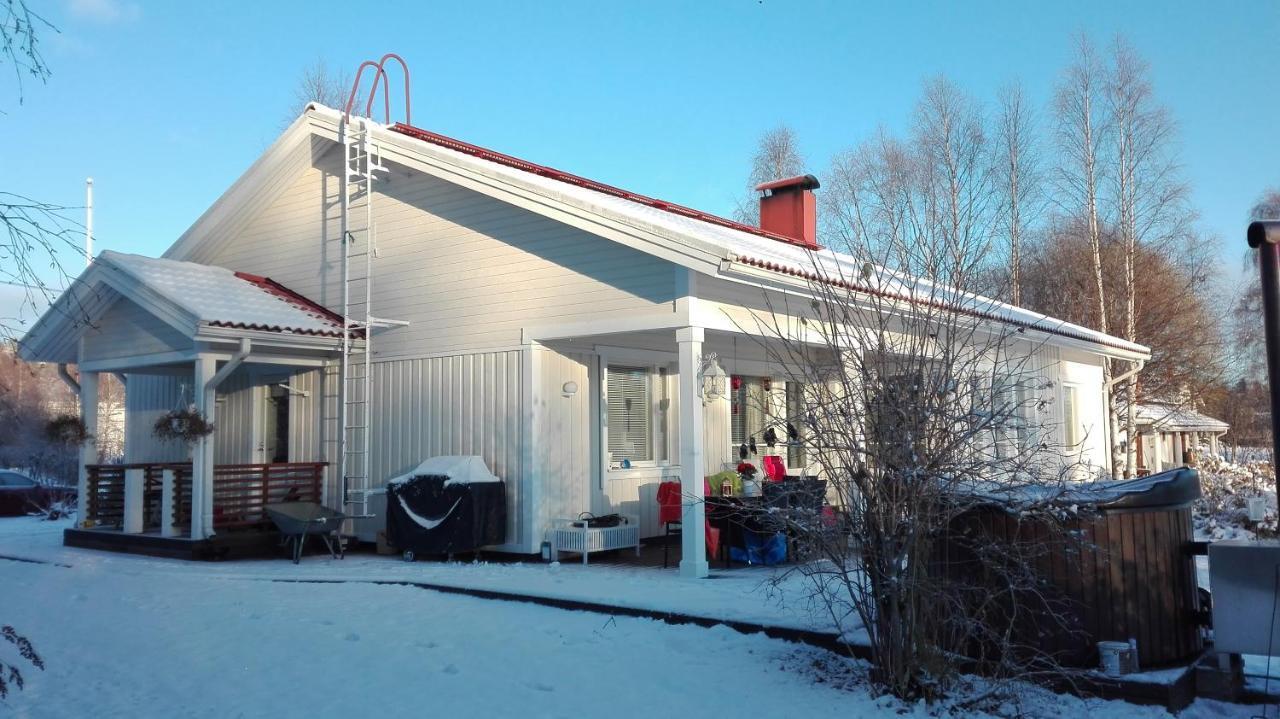 Riverside Home For Families - Beautiful House Near Santa Claus Village Rovaniemi Bagian luar foto